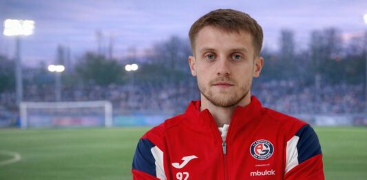 Дмитрий Островский