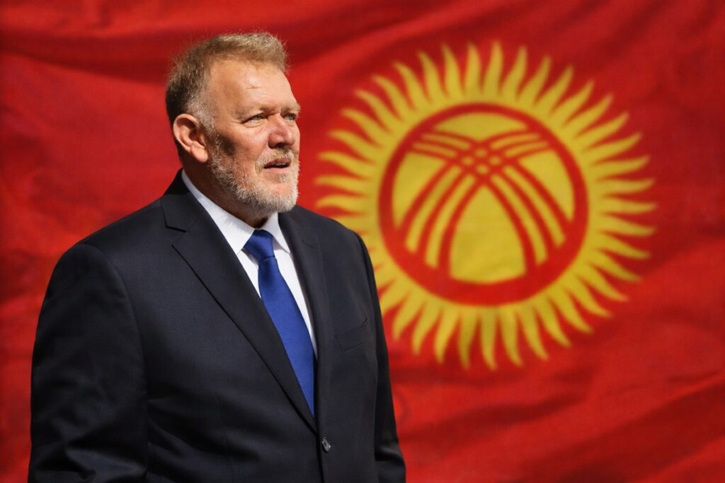 Роберт Просинечки